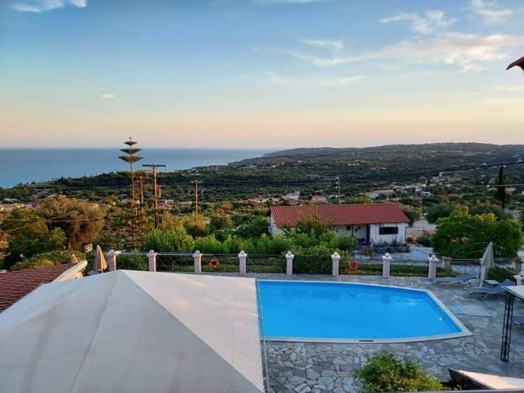 Nostos Aparthotel Mousata Exterior foto